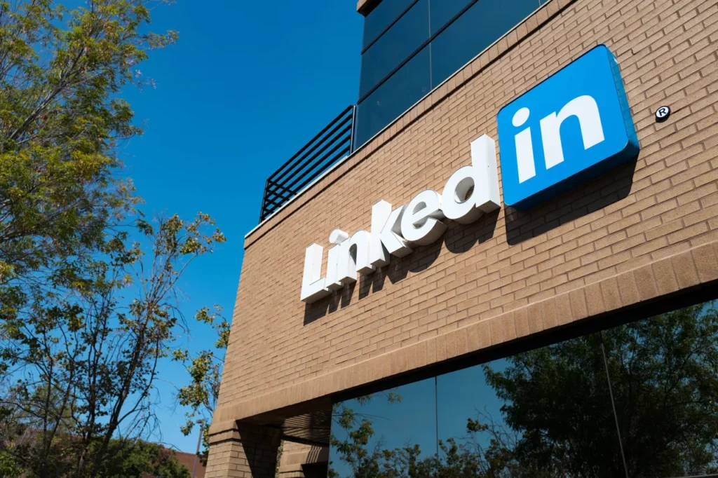 LinkedIn Halts Use of UK User Data for AI Training Amid Privacy Concerns