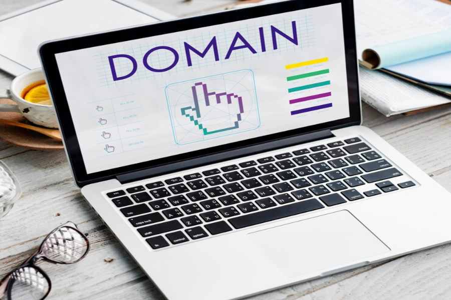 How to Choose a Domain Name