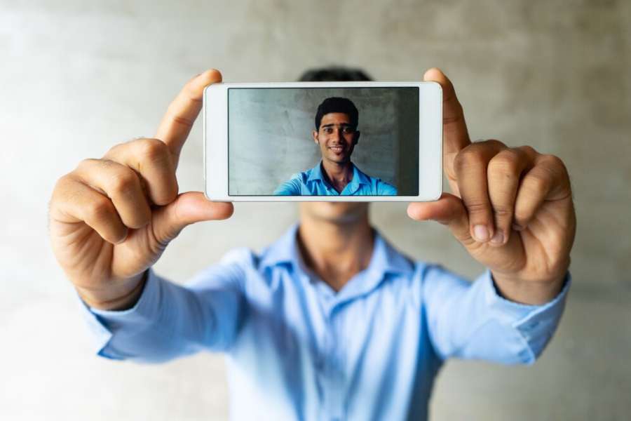 How to Use Chatroulette Video Chat Safely and Effectively