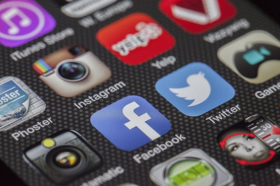 Designing Social Media Experiences That Build Long-Term Brand Equity