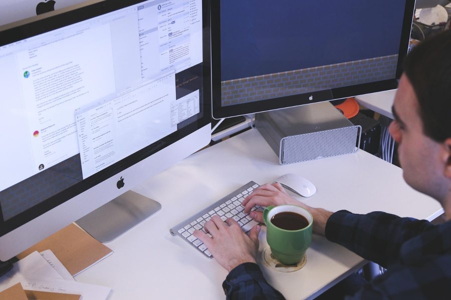 The Role of Cloud Technology in Employee Experience