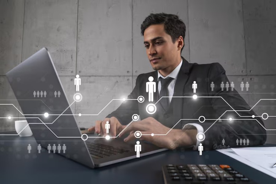 How Technology Is Reshaping Influence Expertise and Hiring in the Digital Workforce
