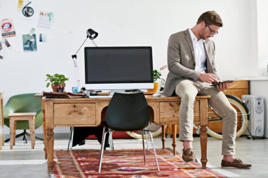 How to Build a Home Workspace That Actually Works
